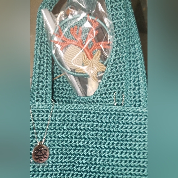 SUMMER PARTY BUNDLE- THE SAK - Beverage Cooler, Wine Tote, Bag Charm NWT - Picture 2 of 14